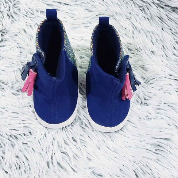 Baby Girls Booties - Picture 4 of 4